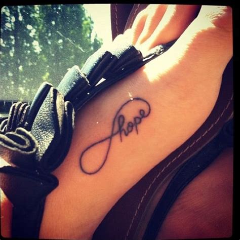 Die besten 25+ Hannah tattoo Ideen auf Pinterest | S tattoo, Tattoo ...