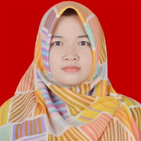 yelly zamaya lecturer magister universitas riau pekanbaru