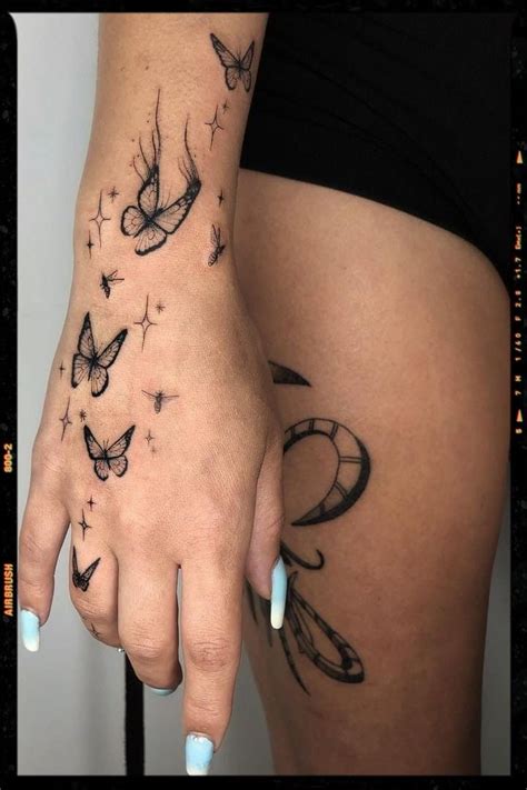 Small Baddie Tattoos | Dövme, Dövme fikirleri, Tattoo