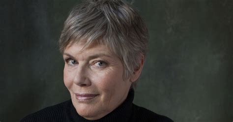 Pictures of Kelly McGillis