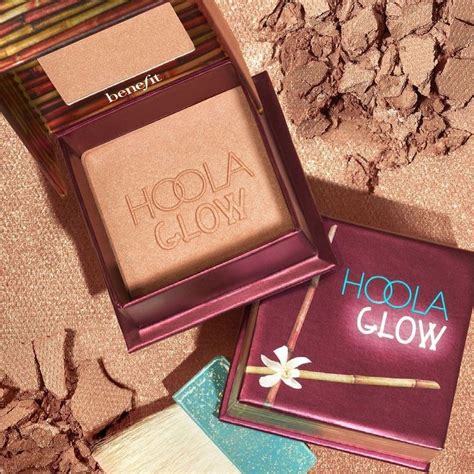 Benefit Cosmetics Hoola Bronzer Gets a New Look - A&E Magazine
