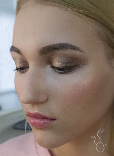 Мягкие Smokey eyes | Smokey eye, Smokey, Eyes