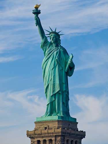 Nueva York: Nueva York, LA ESTATUA DE LA LIBERTAD