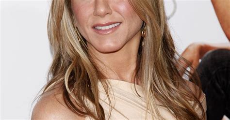Vianočná párty u Jennifer Aniston, Lady Gaga na polnočnej omši: Ako ...