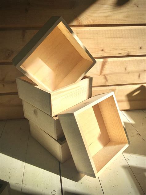 Box / ящик | Ящики, Дерево, Ящик
