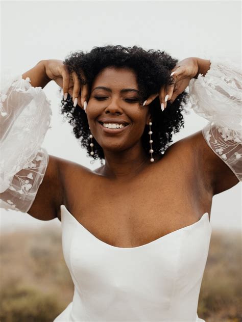 PEARL WEDDING TRENDS FEATURED IN A&BÉ BRIDAL STYLEBOOK VOL. 13｜a&bé