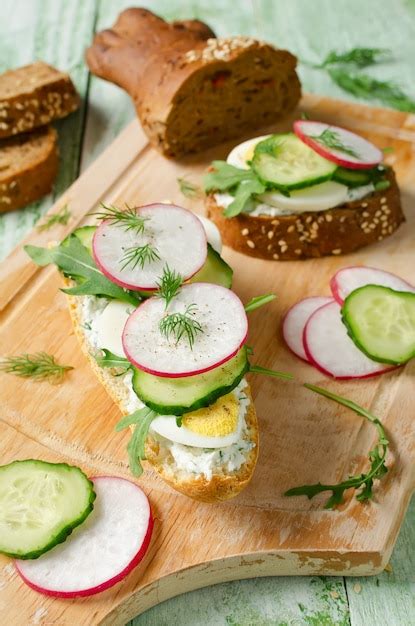 97,000+ Cucumber Sandwiches Pictures