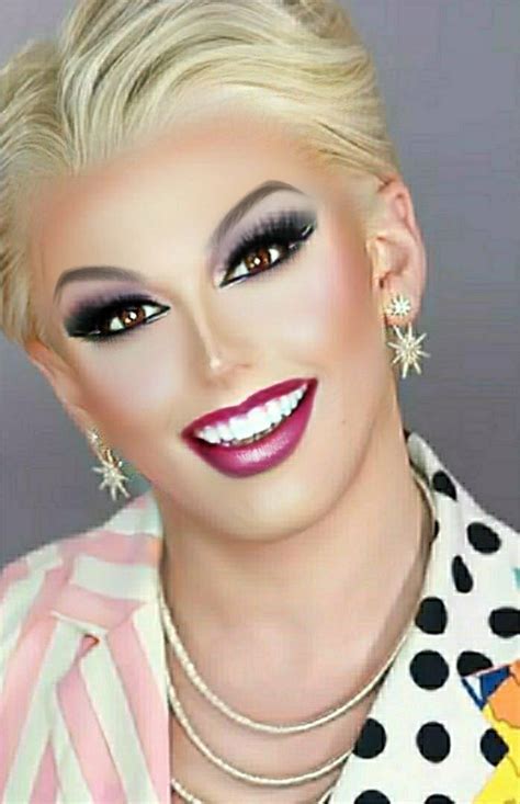 Pin on Drag Queens