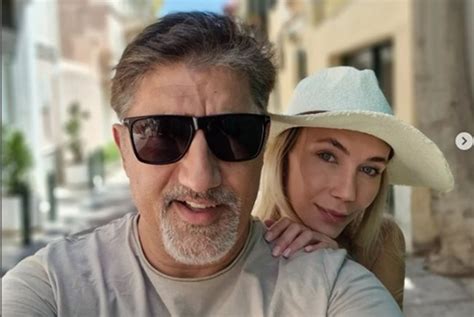 Башар Рахал с любимата Райна от Италия през Гърция към Турция | Хай Клуб