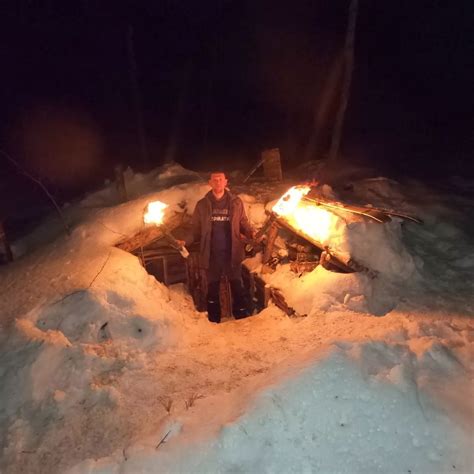 VIDEO: Man Builds Impressive Dugout Wooden Shelter in the Forest—‘Life ...