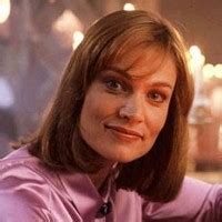 Grace Holloway - Doctor Who - POSTAVY.cz
