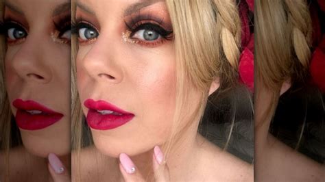 The Bow Lips Makeup Trend Harkens Back To Old Hollywood Glamour
