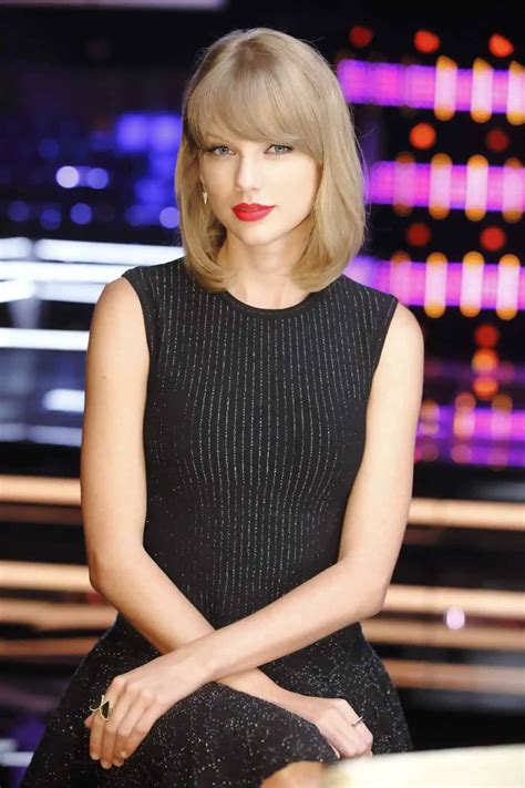 Comprehensive Look At Taylor Swift's Measurements: Facts And More