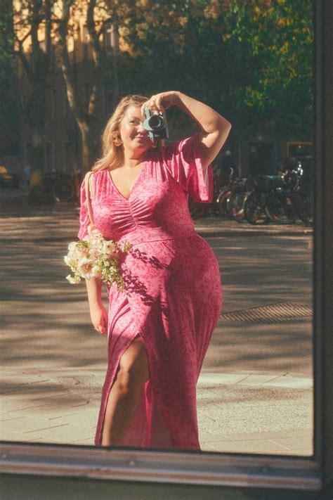 Linda-Maries kollektion för Ellos 2025 – här hittar du plaggen | Femina