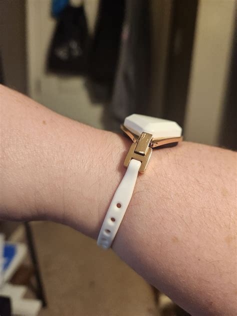 Bellabeat Ivy is a tailor-made wearable for women, but lacks the