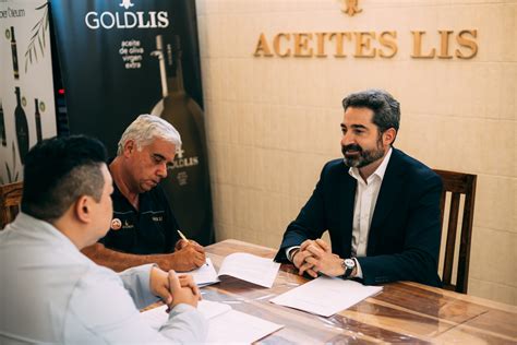 Celebramos la firma de acuerdo de distribución exclusivo para Japón