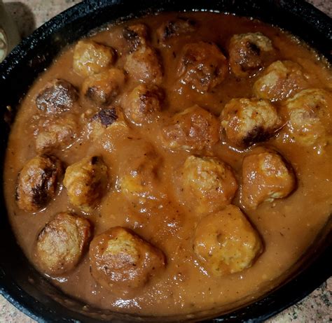 Italian pork meatballs in tomato sauce - What's the recipe today