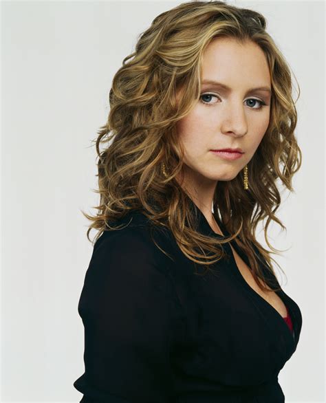 7th Heaven Season 9 Promoshoot - Beverley Mitchell Photo (34608097