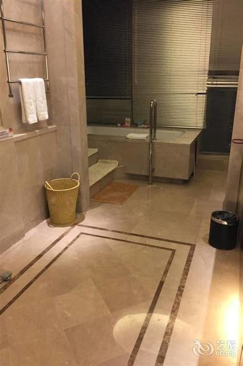 °โรงแรม SOLUXE HOTEL คุนหมิง 5* (จีน) | HOTELMIX