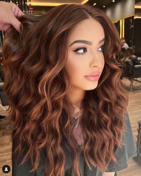 Morena Clara Combina Com Que Cor De Cabelo - Descubra as cores de cabelo que mais combinam com as morenas - Eu Total