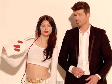 Robin Thicke Blurred Lines