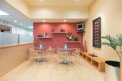 260 Newport Center Drive, Newport Beach, CA 92660