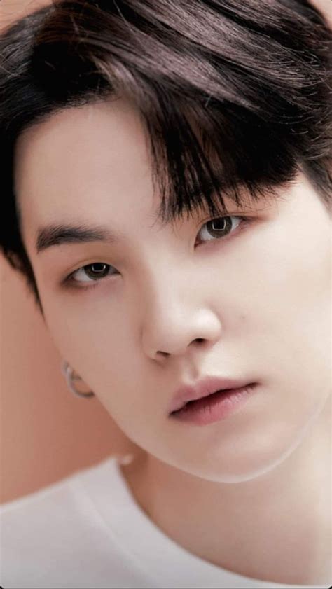 SUGA WALLPAPER