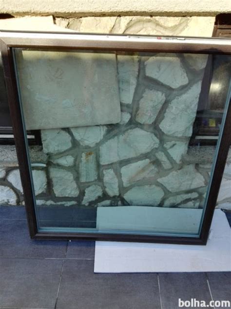Plastično okno 140x140