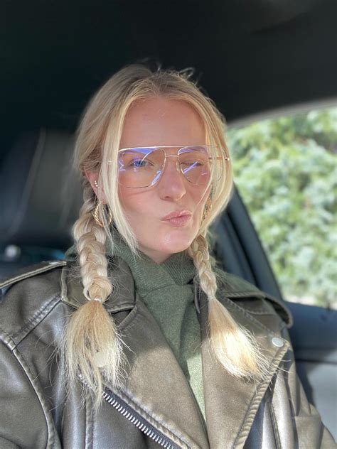 Nele 🌻 (@nele.os) on Threads