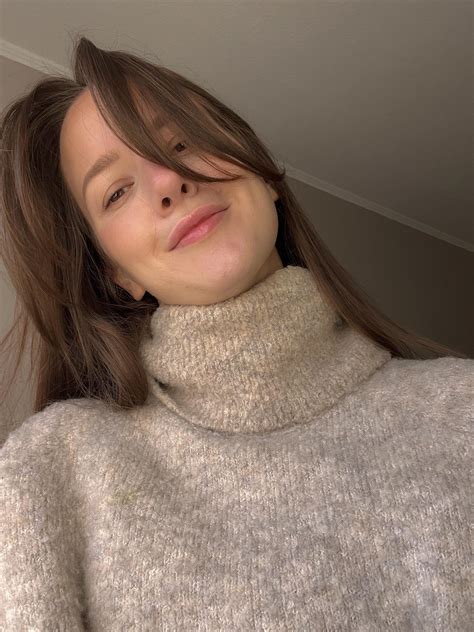 What’s up monday : r/SelfieOver25