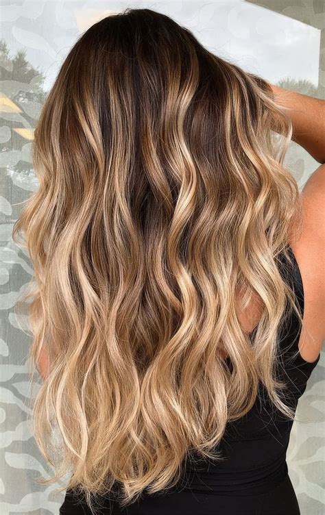 Summer blonde haircuts are the top trend for the upcoming beach season 17
