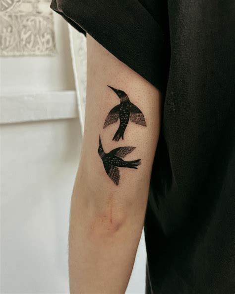 Barn swallow tattoo – Artofit