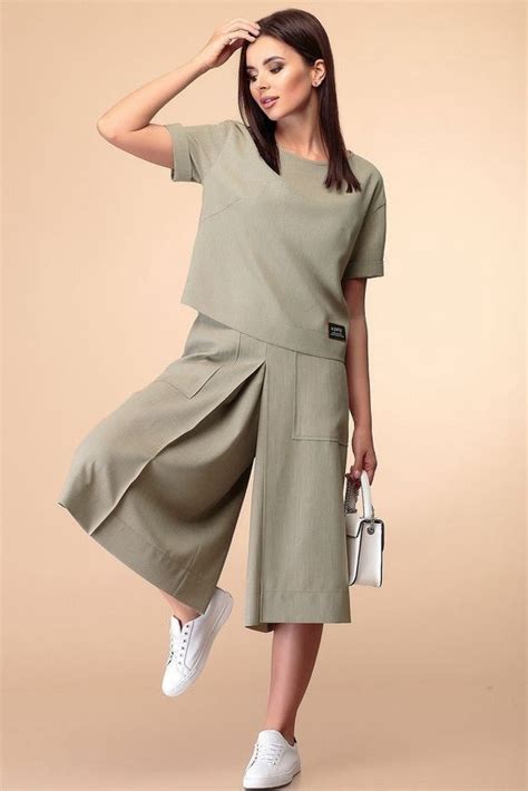 Pin by Uliya on Clothes | Clothes design, Fashion outfits, Fashion dresses