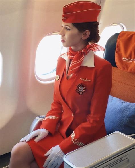 【Russia】 Aeroflot cabin crew / アエロフロート 客室乗務員 【ロシア】 https://instagram ...