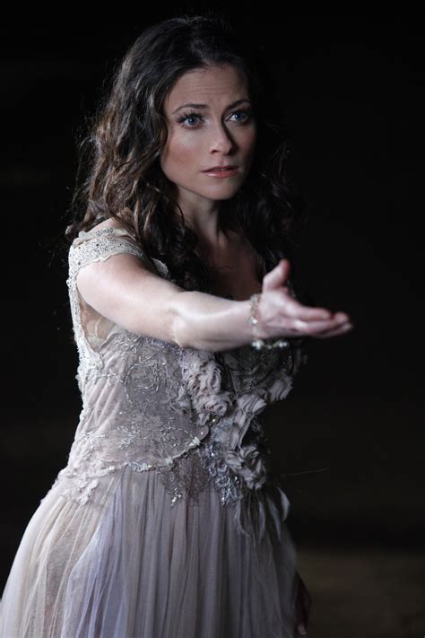 Lara Pulver