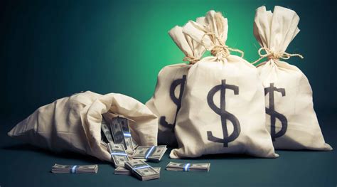 How to Turn $800 into a Multi-Million Dollar Business - The Land Geek