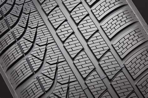 Text: Joshua Hildebrand | Fotos: Pirelli