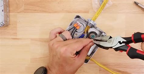 how to connect 6 gauge wire