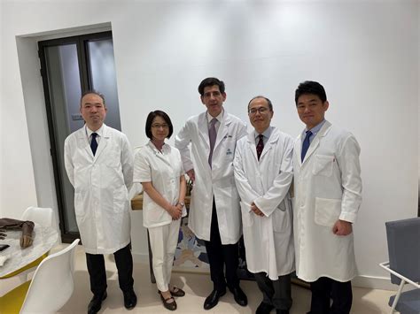Visita técnica de la Sociedad Japonesa de Cirugía de la Mano