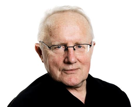 Tidligere Redaktør I Aftenposten