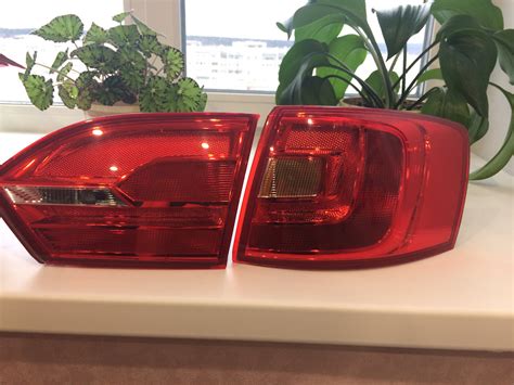 Задние правые фонари (Барыга пост) — Volkswagen Jetta VI, 1,4 л, 2013 ...