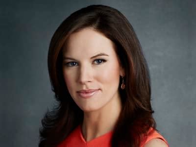 Kelly Evans CNBC, Pregnant, Salary, Husband, Bio, Age, Wedding