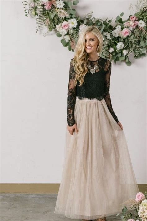 Hochzeitsgast-Kleider für Damen im Stil Boho-Chic | Black lace prom ...