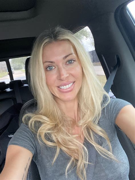 TW Pornstars - Holly Hotwife Top 0.06%. Twitter. Just got a Hydro