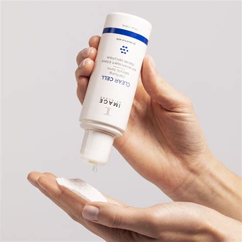 Nước Cân Bằng PH Dành Cho Da Mụn – CLEAR CELL Clarifying Salicylic ...