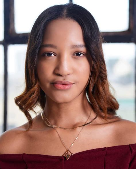 PERFECT CASTING | Cape town talent : Chandre Saunders For booking