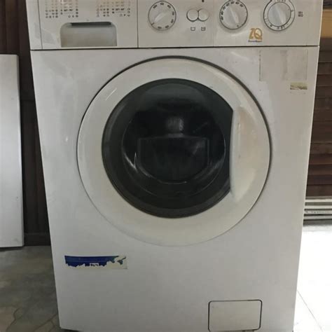 Стиральная машина Zanussi Aquacycle 1000 б/у – купить в Пятигорске ...