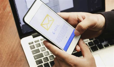 heres    files   internet explica