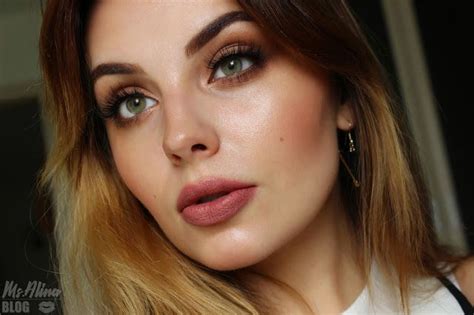 Charlotte Tilbury Instant Look In A Palette in Beauty Glow ...