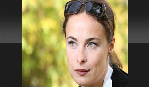 Клюки, слухове, скандали и новини от българският и световен шоубизнес